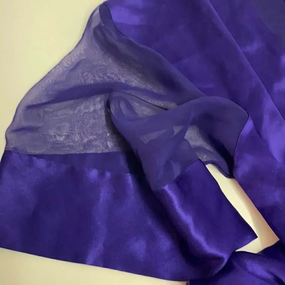 Vintage Victoria’s Secret Gold Tag satin and sheer purple‎ robe C20